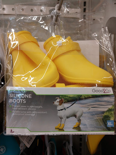 Pet Supply Store «Petco Animal Supplies», reviews and photos, 2277 Ford Pkwy, St Paul, MN 55116, USA