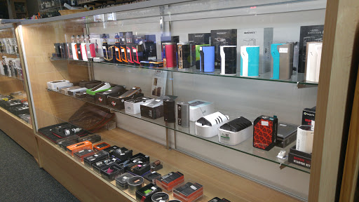 Tobacco Shop «Smoke Signals Pipe & Tobacco», reviews and photos, 3 Main St, Dover, NH 03820, USA