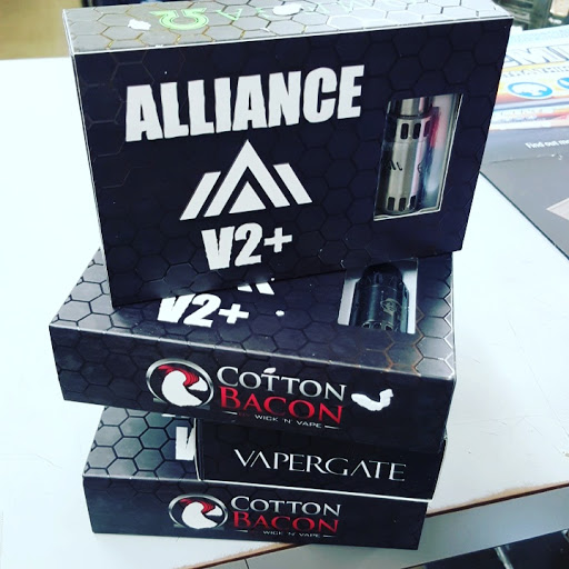 Party Store «Express Tobacco Vapor & Liqour Outlet», reviews and photos, 704 S Lapeer Rd, Lake Orion, MI 48362, USA