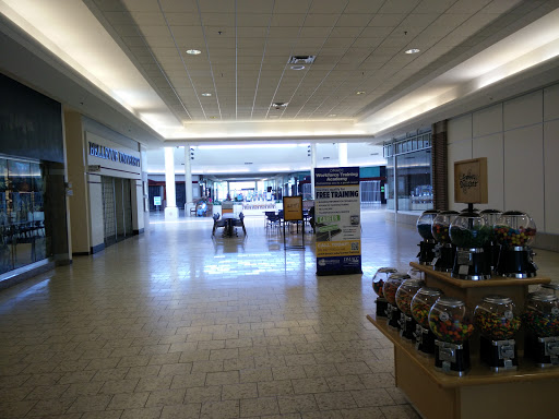 Shopping Mall «Southridge Mall», reviews and photos, 1111 E Army Post Rd, Des Moines, IA 50315, USA