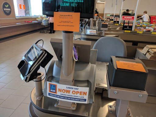 Supermarket «ALDI», reviews and photos, 2810 Mountaineer Blvd, Charleston, WV 25309, USA