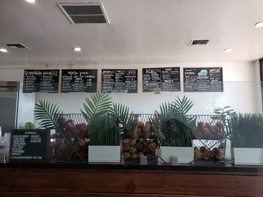 Shopping Mall «Tuskatella Shopping Center», reviews and photos, 1344 N Tustin St, Orange, CA 92867, USA