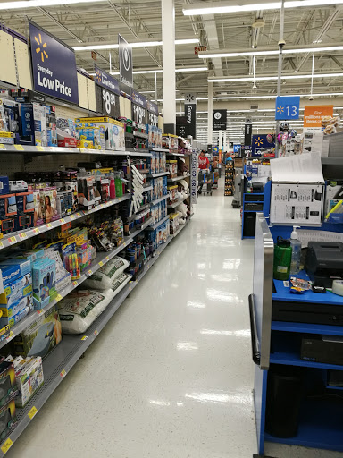 Discount Store «Walmart», reviews and photos, 55 Brooksby Village Way, Danvers, MA 01923, USA