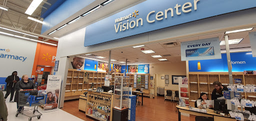 Optician «Walmart Vision & Glasses», reviews and photos, 4200 SE 82nd Ave, Portland, OR 97266, USA