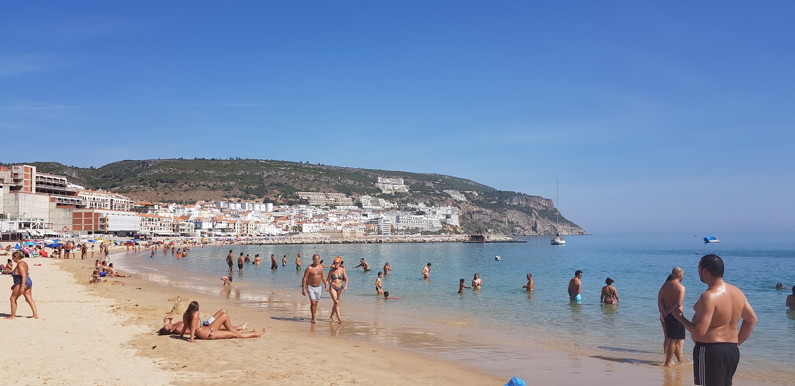 Foto de Praia do Ouro e o assentamento