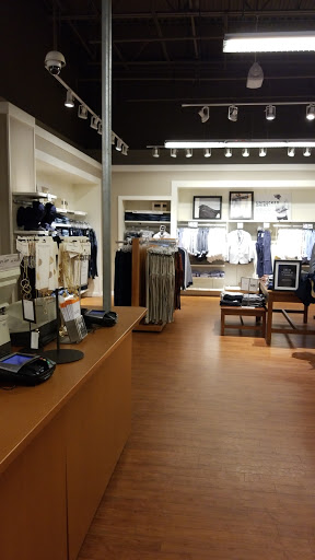 Outlet Mall «Tanger Outlet Riverhead», reviews and photos, 200 Tanger Mall Dr, Riverhead, NY 11901, USA