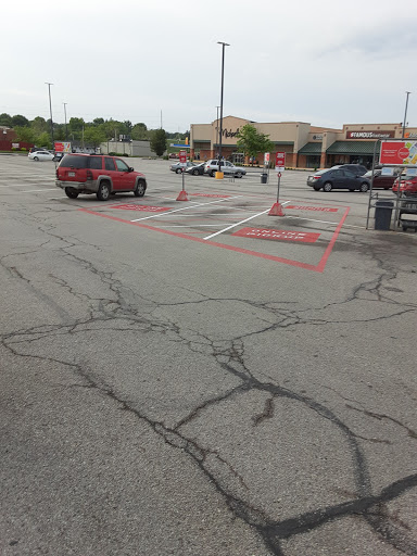 Grocery Store «Schnucks», reviews and photos, 2073 Washington Crossing, Washington, MO 63090, USA