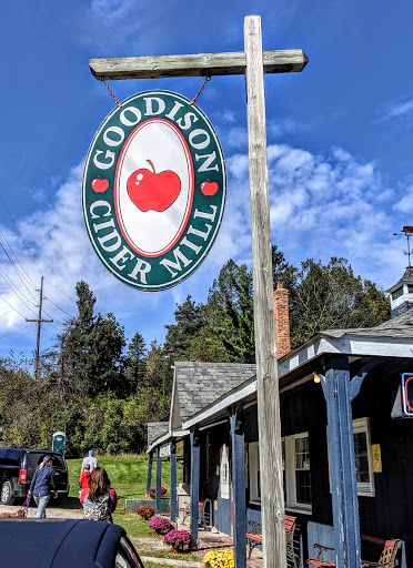 Cider Mill «Goodison Cider Mill», reviews and photos, 4295 Orion Rd, Rochester, MI 48306, USA