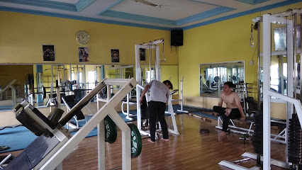 Giant Gym - 7GQH+VC7, Kedawung, Cirebon, West Java 45153, Indonesia