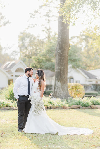 Bridal Shop «Parvani Vida», reviews and photos, 7107 S Texas 6, Houston, TX 77083, USA