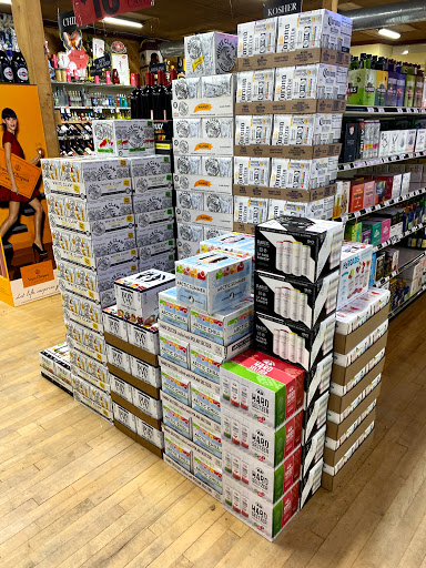 Wine Store «Parkview Wine & Spirits», reviews and photos, 229 Park Rd, West Hartford, CT 06119, USA