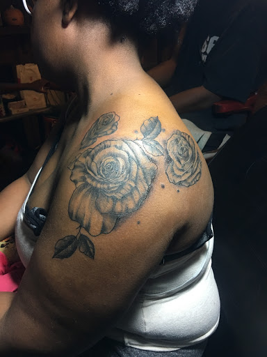 Tattoo and Piercing Shop «7 Kingdoms Tattoo Studio LLC», reviews and photos, 1 Youngs Mill Rd, LaGrange, GA 30241, USA