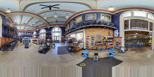 Bicycle Store «Motorless Motion Bicycles», reviews and photos, 640 W Washington Ave, Madison, WI 53703, USA