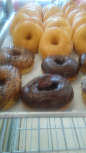 Donut Shop «Queen Donuts & Bakery», reviews and photos, 1108 W St Mary’s Rd, Tucson, AZ 85745, USA