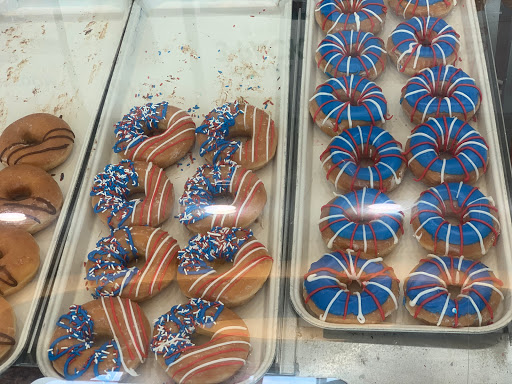 Donut Shop «Krispy Kreme», reviews and photos, 1021 Polaris Pkwy, Columbus, OH 43240, USA