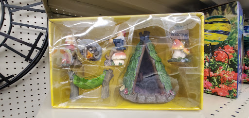 Discount Store «Big Lots», reviews and photos, 50700 Gratiot Ave, Chesterfield, MI 48051, USA