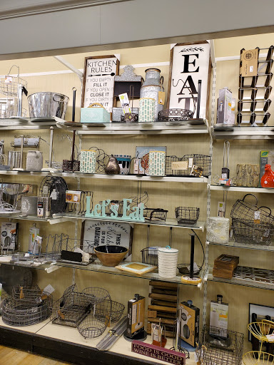 Department Store «HomeGoods», reviews and photos, 5225 Settlers Market Blvd, Williamsburg, VA 23188, USA