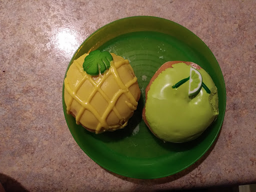 Bakery «Krispy Kreme Doughnuts», reviews and photos, 3703 Atlanta Hwy, Bogart, GA 30622, USA