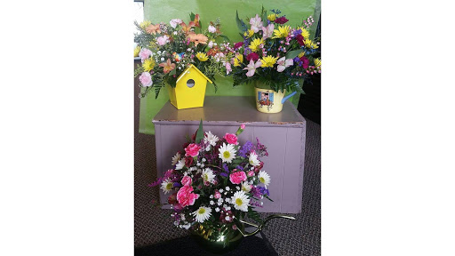 Florist «Barlett Cook Florist», reviews and photos, 125 Main St, Wadsworth, OH 44281, USA