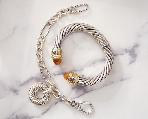 Watch Repair Service «Gray & Sons Jewelers», reviews and photos, 9595 Harding Ave, Miami Beach, FL 33154, USA