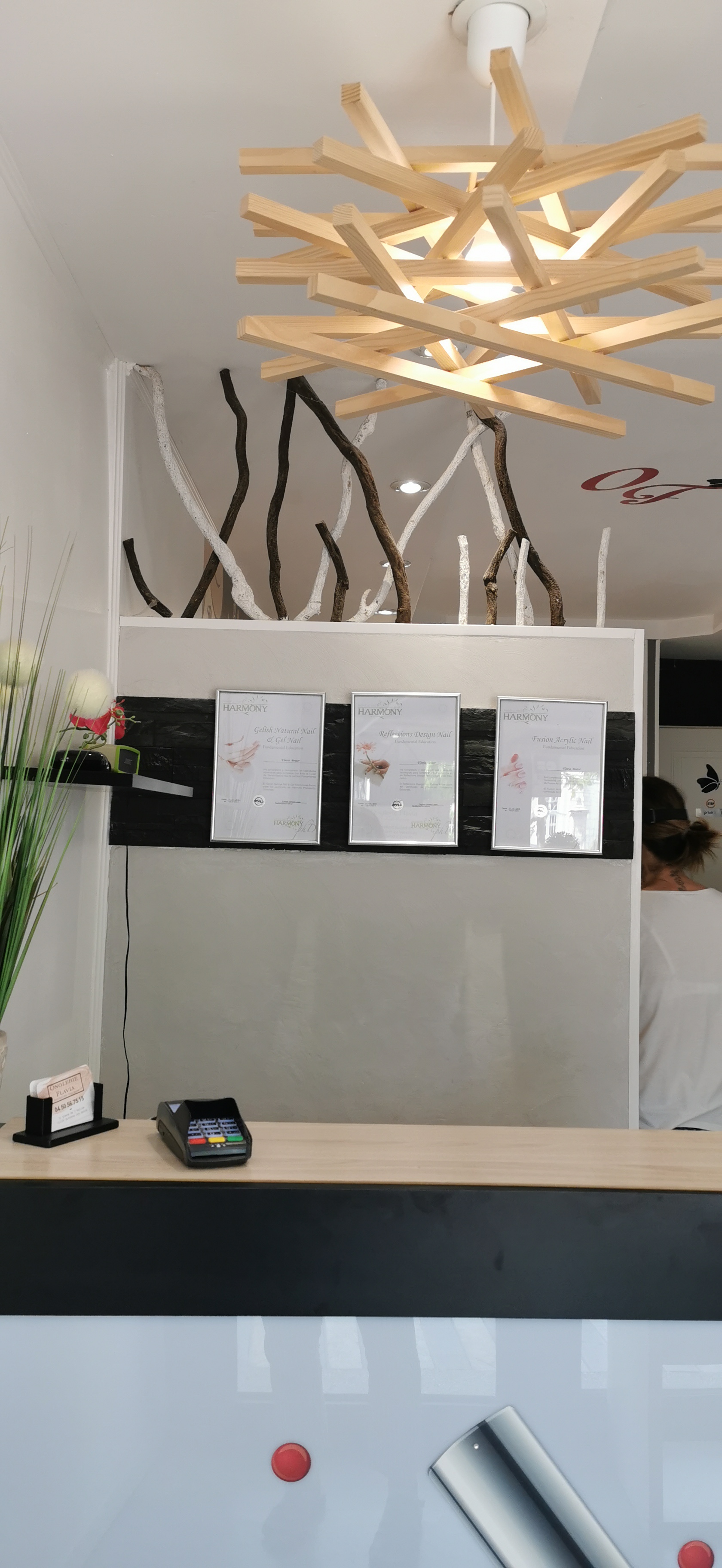 Photo n° 4 de l'avis de Cris.. fait le 24/07/2019 à 15:06