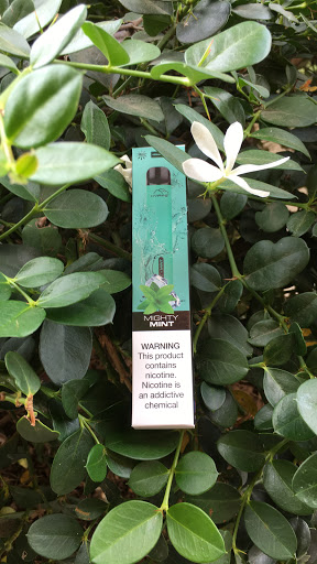 Tobacco Shop «Cigar House & Discount», reviews and photos, 1720 N Moorpark Rd, Thousand Oaks, CA 91360, USA