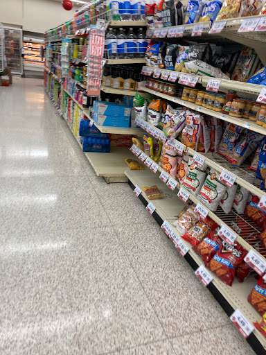 Supermarket «Hy-Vee», reviews and photos, 1951 S Main Ave, Sioux Center, IA 51250, USA