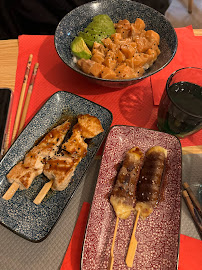 Plats et boissons du Restaurant japonais GOLD & ROLL'S à Villefranche-sur-Saône - n°1