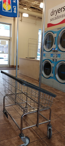 Laundromat «The Laundry Place Deluxe Laundromat», reviews and photos, 1475 University Ave W, St Paul, MN 55104, USA