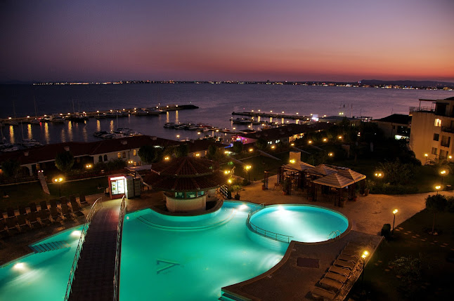 Комплекс ДИАМАНТ - Бръснарски салон