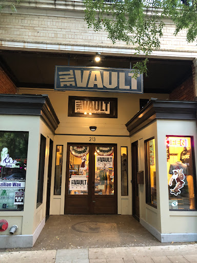 Sporting Goods Store «THE VAULT Retro Sports Apparel», reviews and photos, 213 N Main St, Greenville, SC 29601, USA
