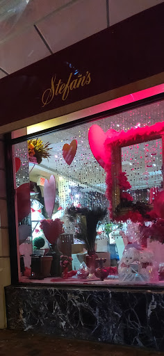 Florist «Stefans Florist», reviews and photos, 48 Rockaway Turnpike #1, Lawrence, NY 11559, USA
