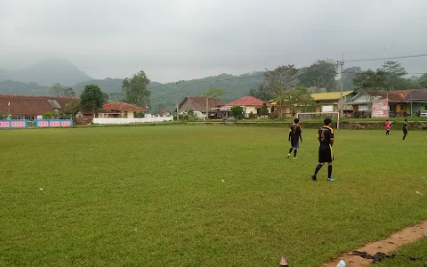 Lapangan Sepak Bola Nusaherang image