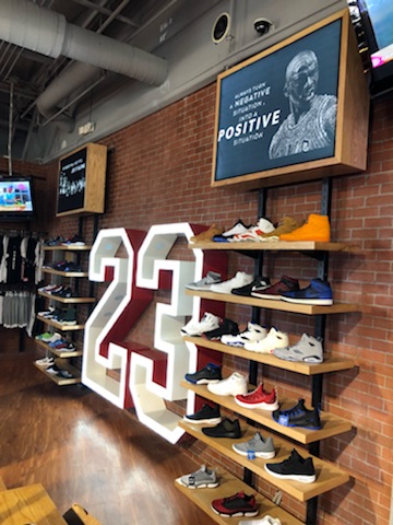 Shoe Store «Shiekh Shoes», reviews and photos, 7215 Stockton Blvd, Sacramento, CA 95823, USA