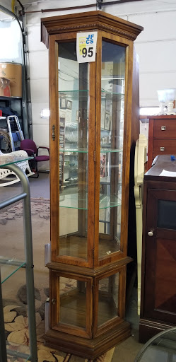 Thrift Store «J F & CS», reviews and photos, 705 Summerfield Ave, Asbury Park, NJ 07712, USA