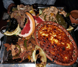 Plaza mariachi photo