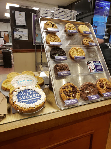 Cookie Shop «Insomnia Cookies», reviews and photos, 4314 Monarch Way, Norfolk, VA 23508, USA