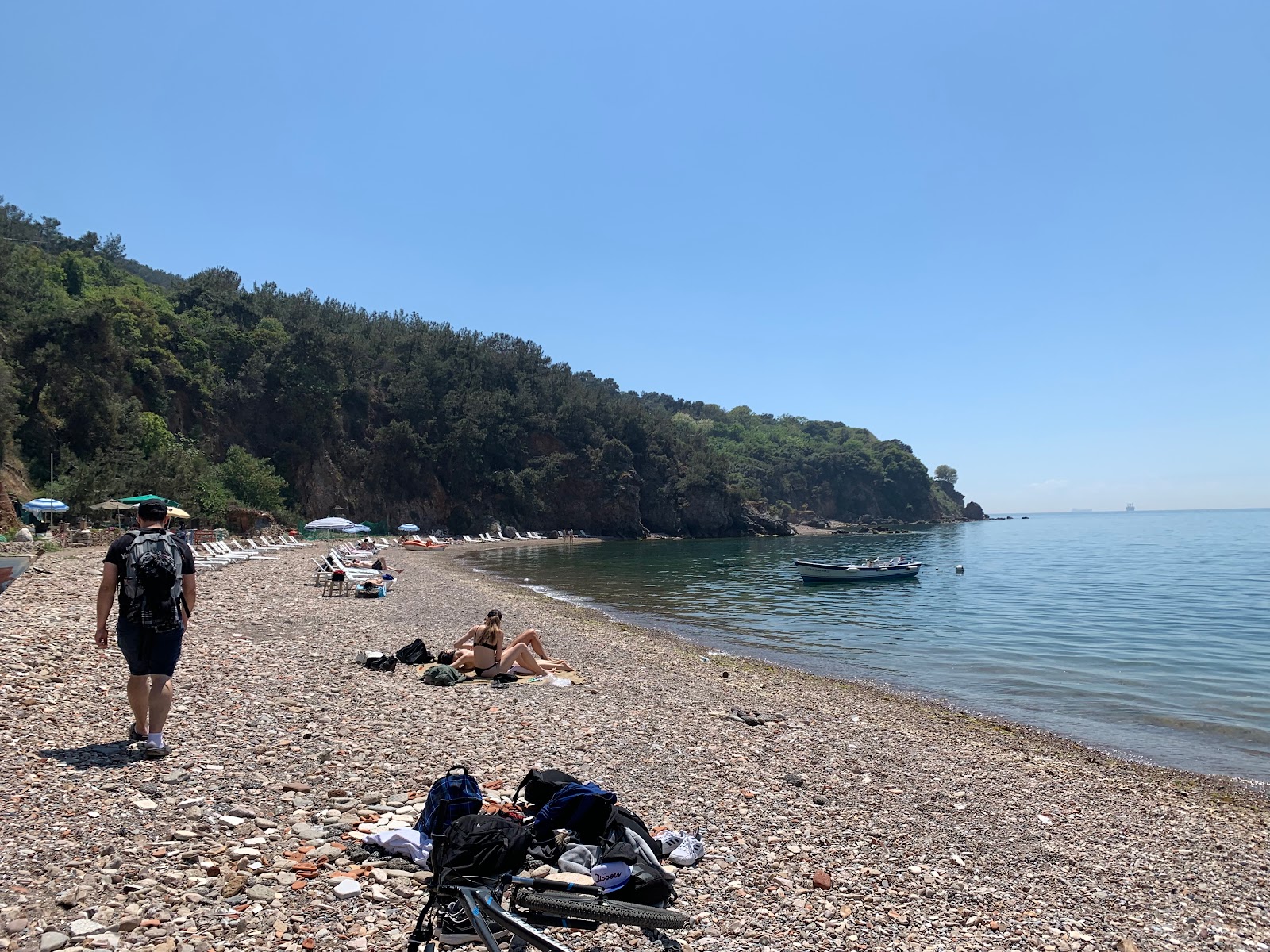 Foto von Madam Marta Koyu Beach mit beiger kiesel Oberfläche