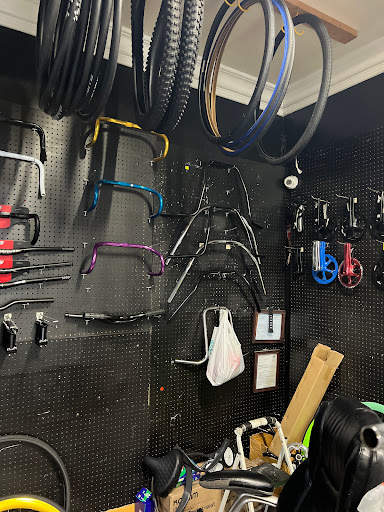 Bicycle Store «Mr. Bike Shop», reviews and photos, 2207 E Florence Ave, Huntington Park, CA 90255, USA