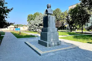 The monument to Pushkin image