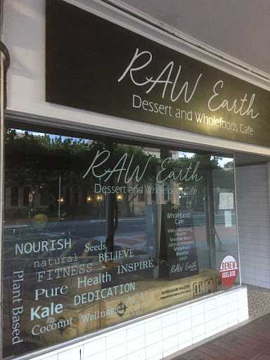 RAW Earth Dessert