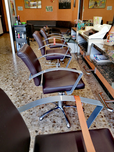 Perruqueria OLGA en Centelles, Barcelona