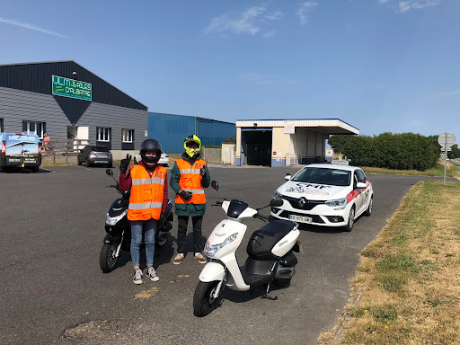 Auto-École Cmf à Dieppe, Seine-Maritime