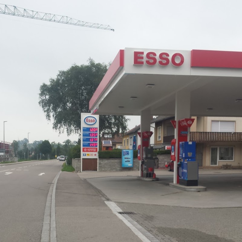 Esso-Station Ellenrieder - Anhängerverleih