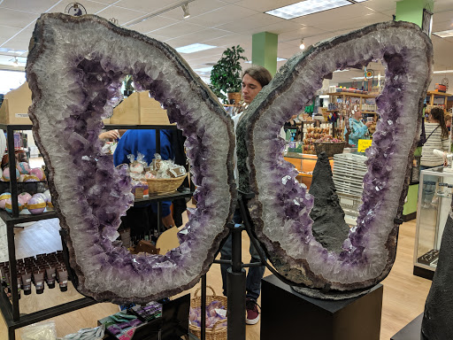 Gift Shop «Crescent Moon Gifts», reviews and photos, 2502 6th Ave, Tacoma, WA 98406, USA