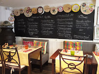Atmosphère du Restaurant Le 18 Cuisine Bistro à Paimpol - n°10