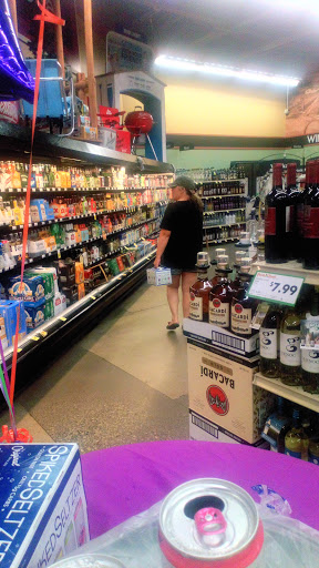 Grocery Store «Family Fresh Market», reviews and photos, 303 S Main St, River Falls, WI 54022, USA