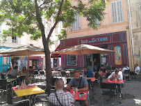 Atmosphère du Restaurant français Lamparo - Restaurant Marseille - n°15