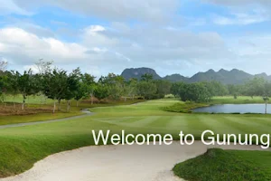 Gunung Raya Golf Resort image