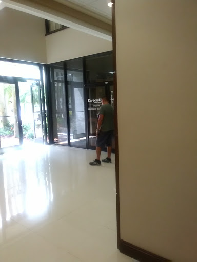 Hotel «Embassy Suites by Hilton Palm Beach Gardens PGA Boulevard», reviews and photos, 4350 PGA Boulevard, Palm Beach Gardens, FL 33410, USA